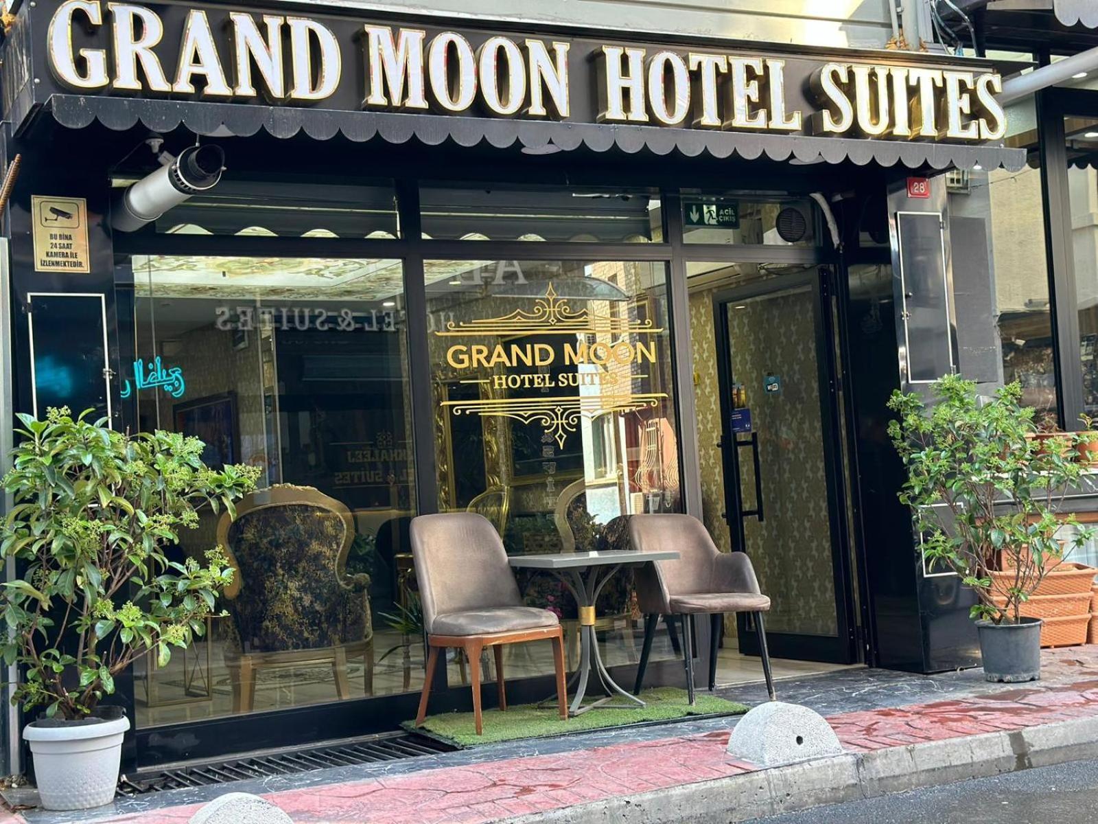 Grand Moon Hotel Suites Istanbul Bagian luar foto